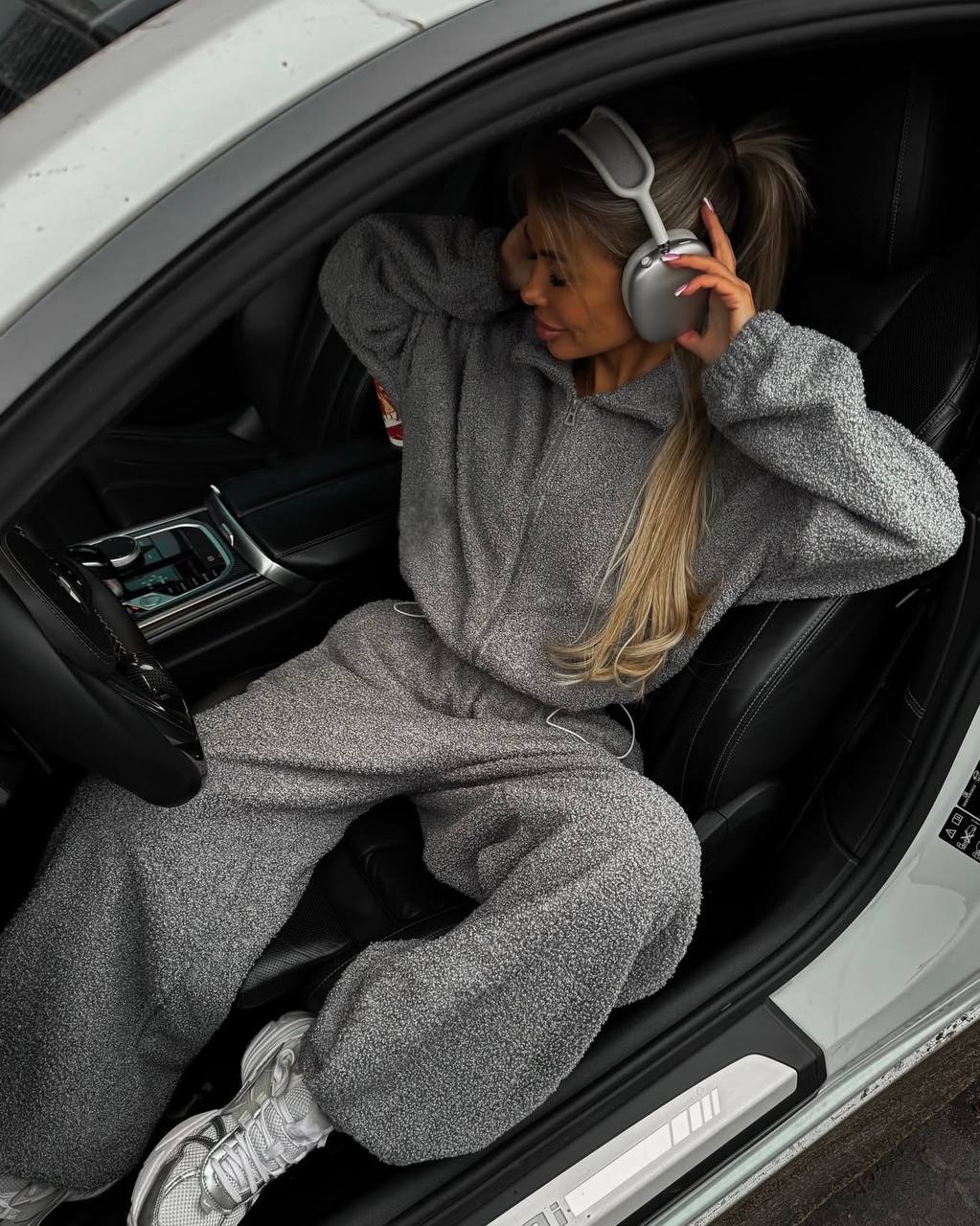 Костюм Mo-0023