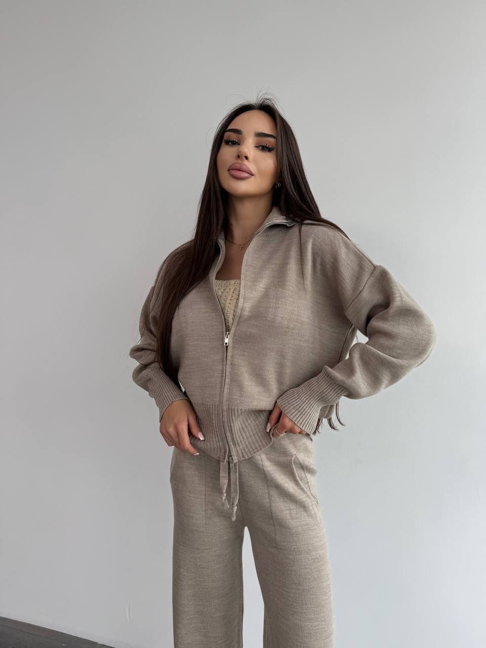 Костюм вязаный Co-0002