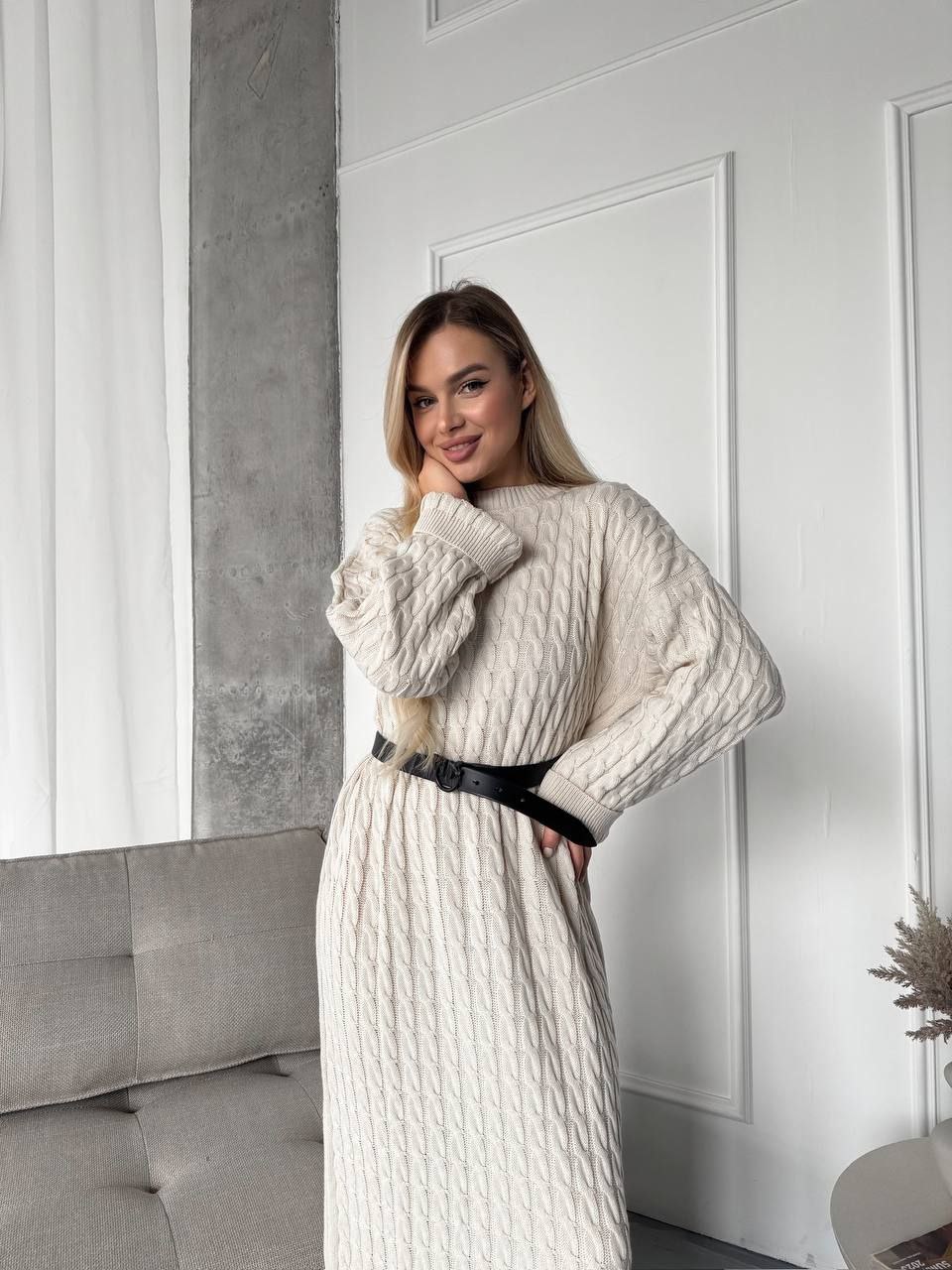 Вязаное платье Co-0008