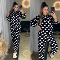 Костюм Ade-0002