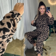 Костюм Ade-0002