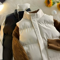 Женская жилетка In--0010