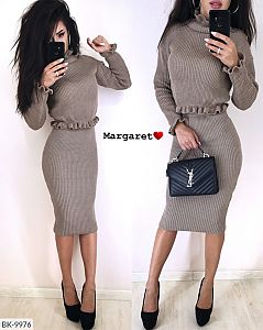 вязаный костюм с юбкой