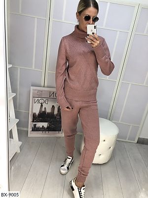 Костюм вязаный пудра